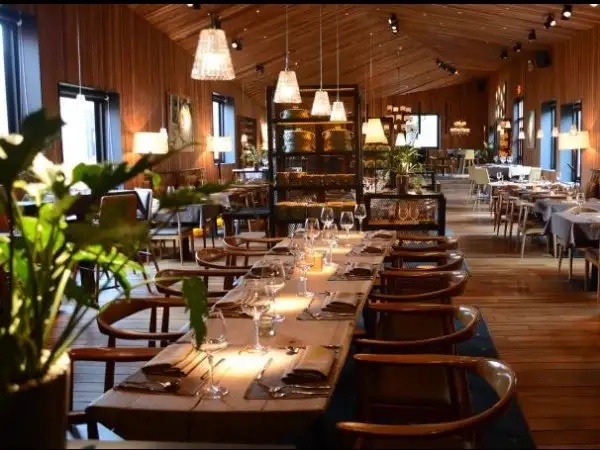 báo giá thiết kế quán cafe chuyên nghiệp